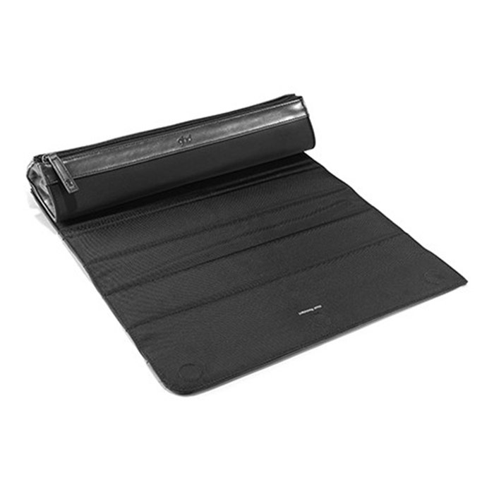 Curve® heat-resistant pouch Ghd